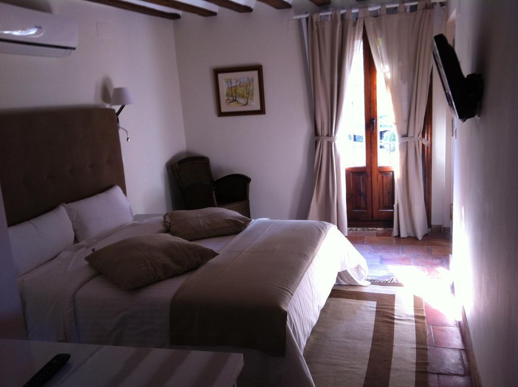 Los Ojos De La Mora Apartamentos Boutique Cuenca  Kültér fotó