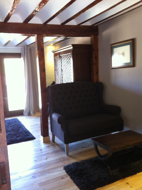 Los Ojos De La Mora Apartamentos Boutique Cuenca  Kültér fotó