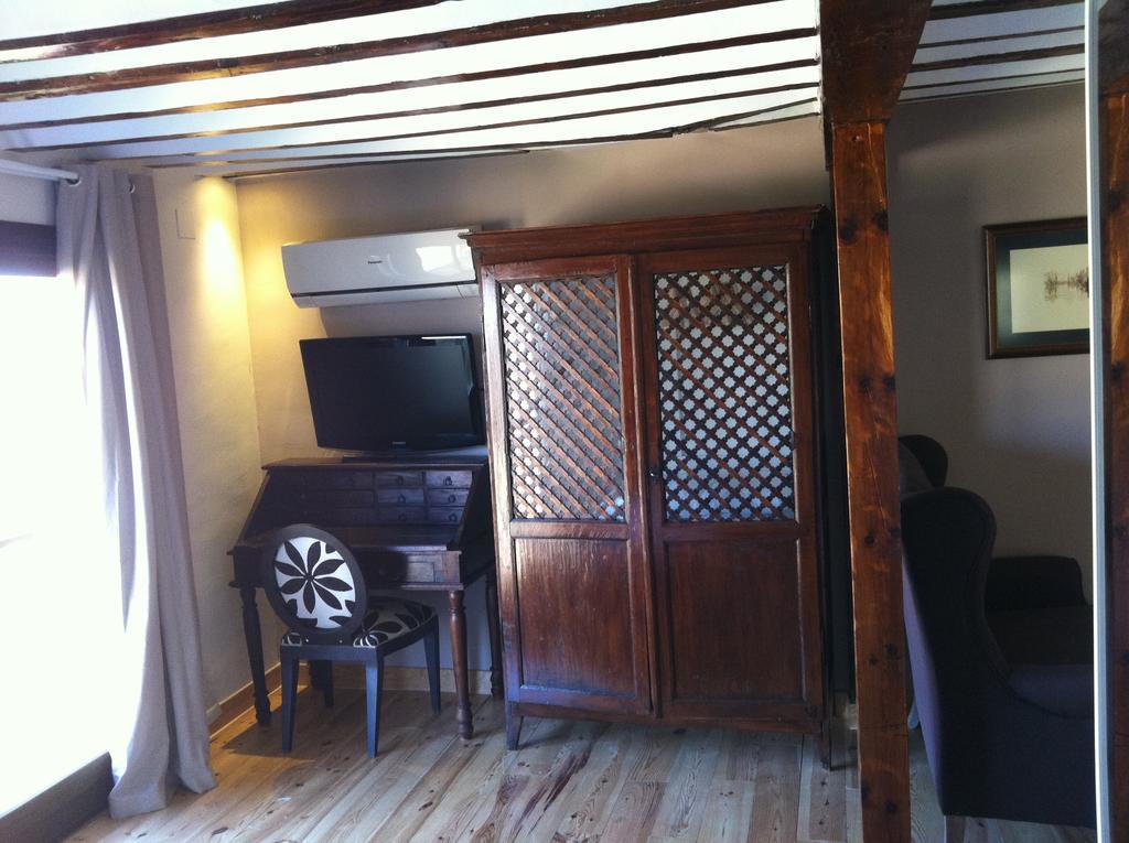 Los Ojos De La Mora Apartamentos Boutique Cuenca  Kültér fotó