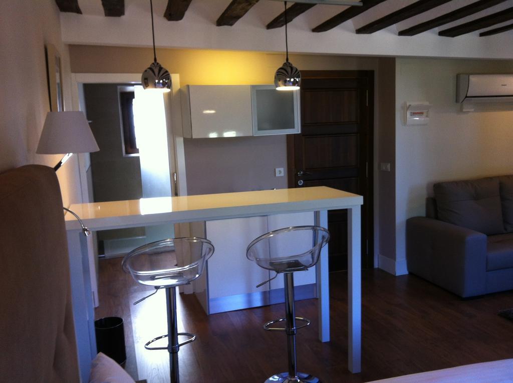 Los Ojos De La Mora Apartamentos Boutique Cuenca  Kültér fotó