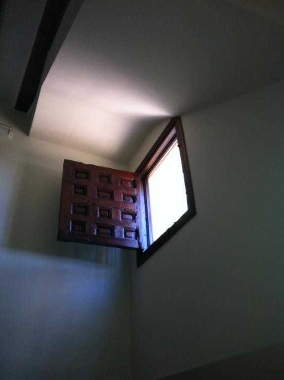 Los Ojos De La Mora Apartamentos Boutique Cuenca  Kültér fotó